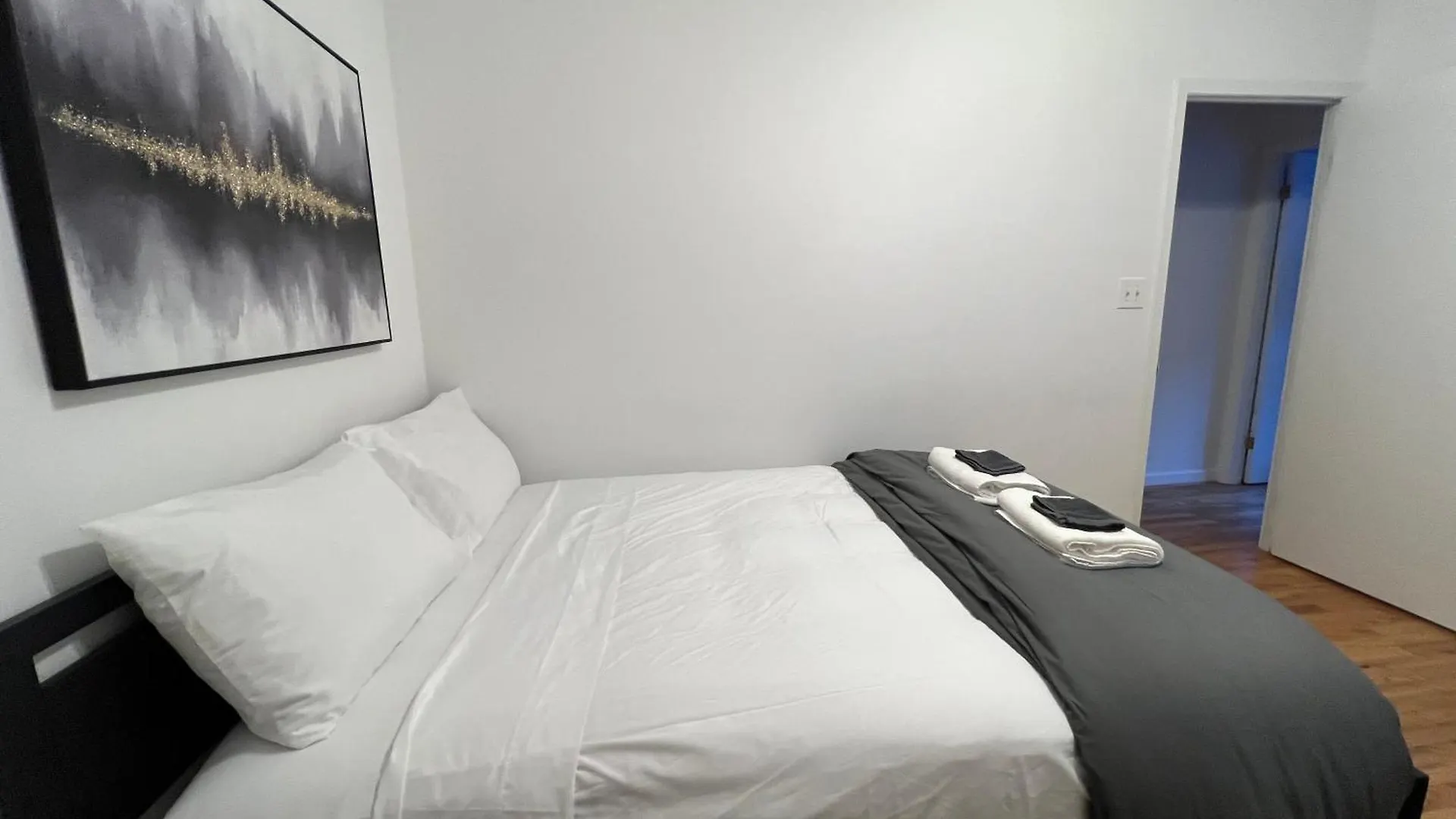 The Midtown Marquis Apartment New York